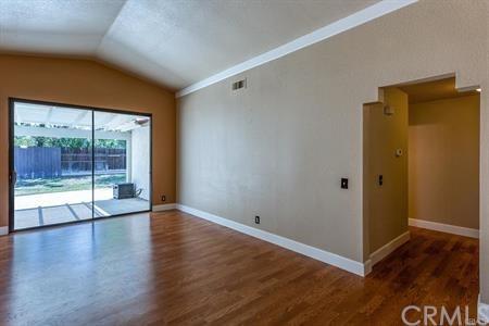 39644 Old Spring Rd, Murrieta, CA 92563 photo 4