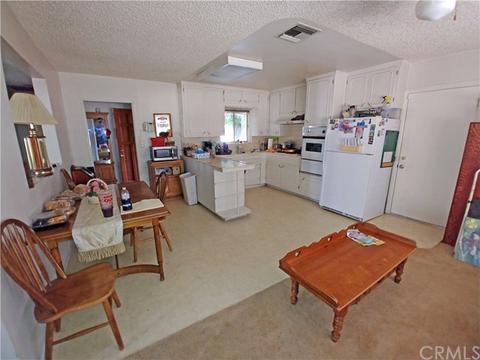 18346 Ash St, Bloomington, CA 92316 photo 5