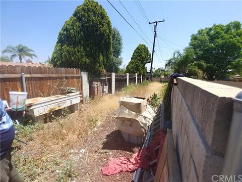 18346 Ash St, Bloomington, CA 92316 photo 14