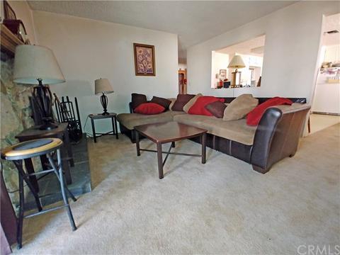 18346 Ash St, Bloomington, CA 92316 photo 4