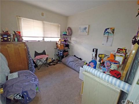 18346 Ash St, Bloomington, CA 92316 photo 11
