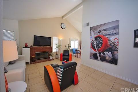 13407 Cloudburst Dr, Corona, CA 92883 photo 3