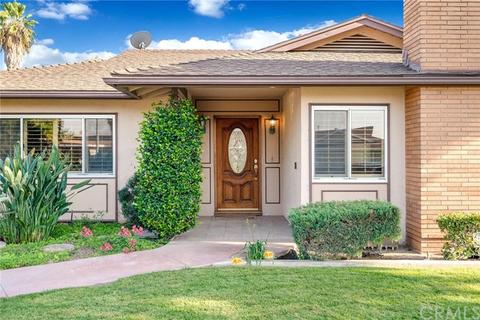 5468 Pinehurst Dr, Riverside, CA 92504 photo 2