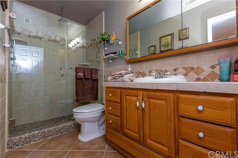 8878 Continental Dr, Riverside, CA 92504 photo 20