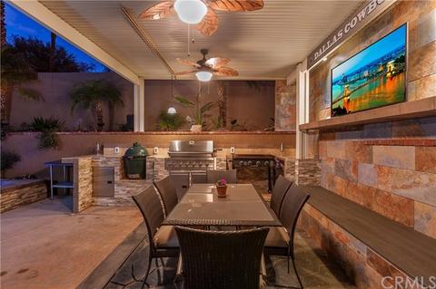 8878 Continental Dr, Riverside, CA 92504 photo 30