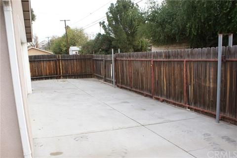 2004 Blenheim St, Riverside, CA 92507 photo 11