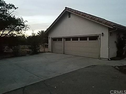 4550 S El Pomar Rd, Templeton, CA 93465 photo 2