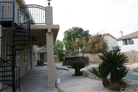 947 Haley Talbert Dr, Corona, CA 92881 photo 16