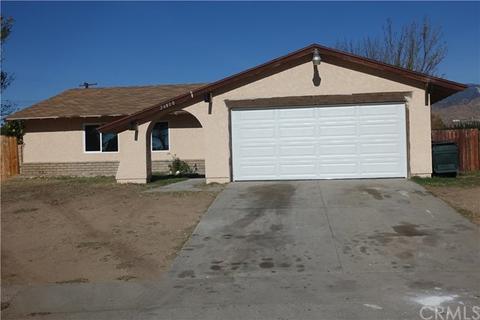 26800 Stratford St, Highland, CA 92346 photo 1