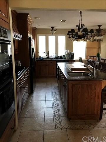7571 Lakeside Dr, Riverside, CA 92509 photo 17