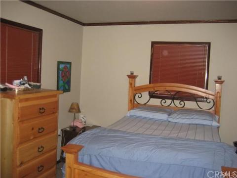 7769 Grape St, Highland, CA 92346 photo 7