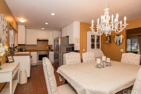 2463 Falling Oak Dr, Riverside, CA 92506 photo 5