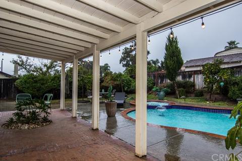2463 Falling Oak Dr, Riverside, CA 92506 photo 19