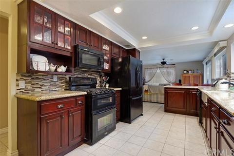 7909 Bolton Ave, Riverside, CA 92503 photo 13