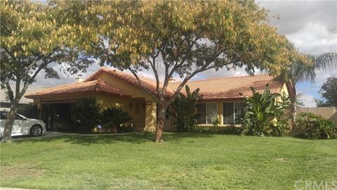 1277 Wrigley Ln, Perris, CA 92571 photo 2