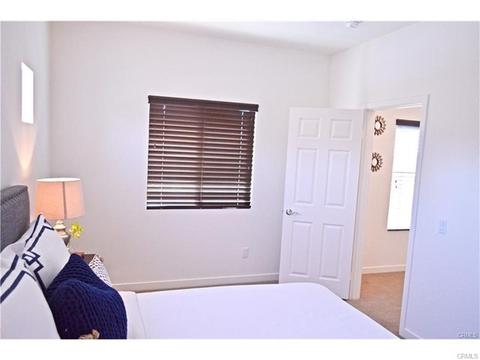865 Mallorca, Riverside City, CA 92501 photo 15