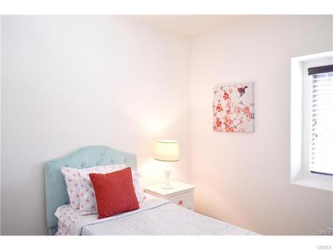865 Mallorca, Riverside City, CA 92501 photo 22