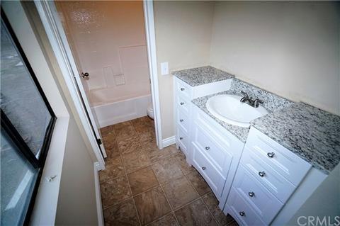11214 Clara Ct, Riverside, CA 92505 photo 8