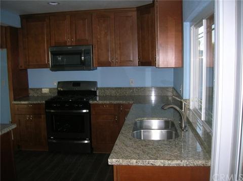 603 S Idyllwild Ave, Rialto, CA 92376 photo 3