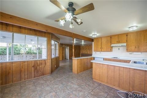 2134 Westminster Dr, Riverside, CA 92506 photo 15