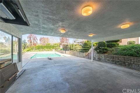 2134 Westminster Dr, Riverside, CA 92506 photo 12