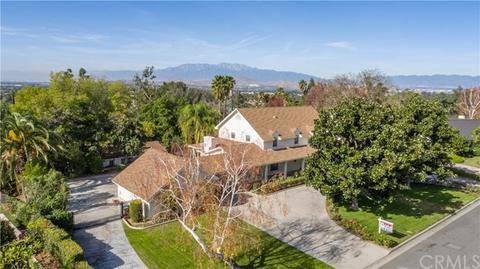 2134 Westminster Dr, Riverside, CA 92506 photo 37