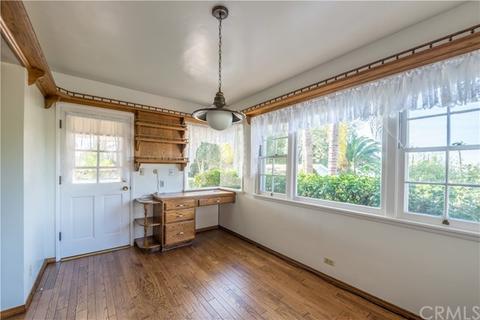 2134 Westminster Dr, Riverside, CA 92506 photo 21