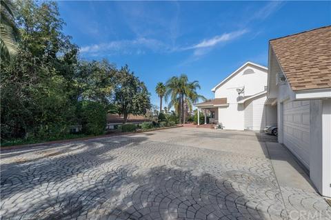 2134 Westminster Dr, Riverside, CA 92506 photo 36