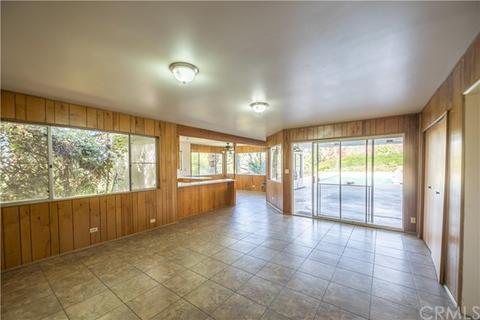 2134 Westminster Dr, Riverside, CA 92506 photo 14