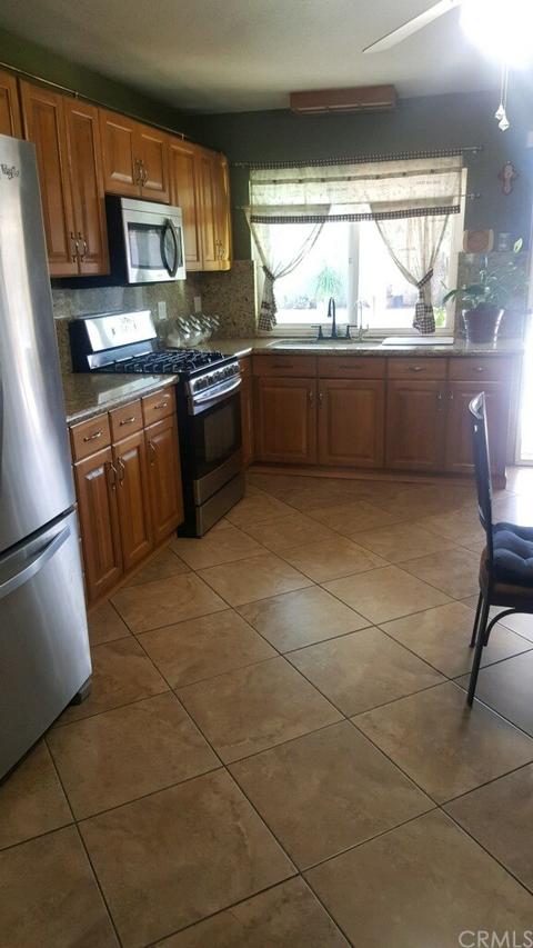 229 Cliffhill Pl, Riverside, CA 92501 photo 14