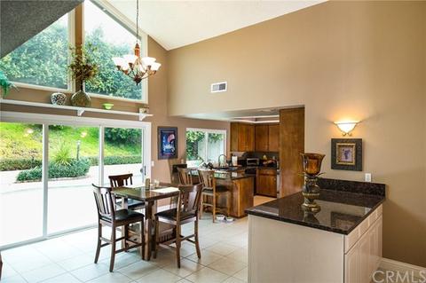 6240 Shaker Dr, Riverside, CA 92506 photo 6
