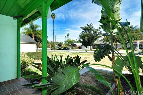 6013 Hamilton Dr, Riverside, CA 92506 photo 4