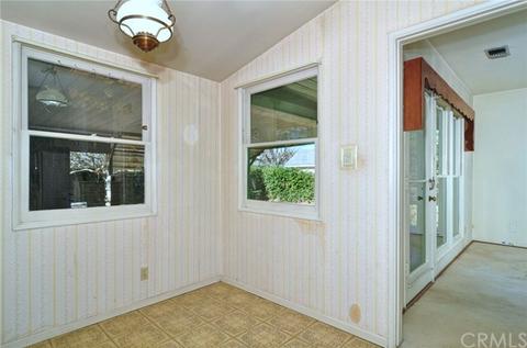 6013 Hamilton Dr, Riverside, CA 92506 photo 11