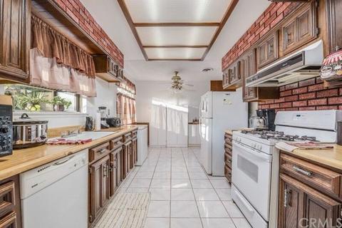 1609 N Millard Ave, Rialto, CA 92376 photo 7