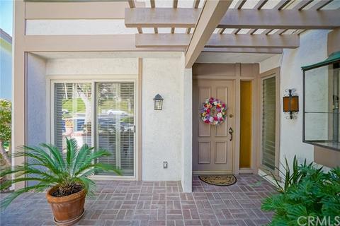 840 Via Zapata, Riverside, CA 92507 photo 5