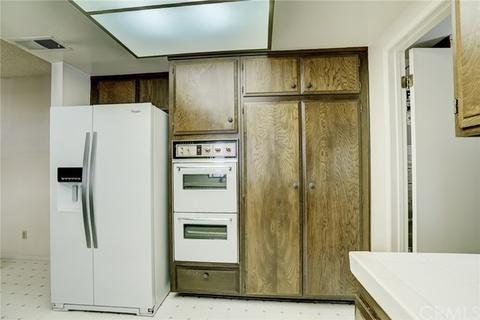 840 Via Zapata, Riverside, CA 92507 photo 13