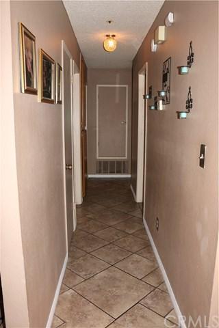 9369 Lemon St, Fontana, CA 92335 photo 20