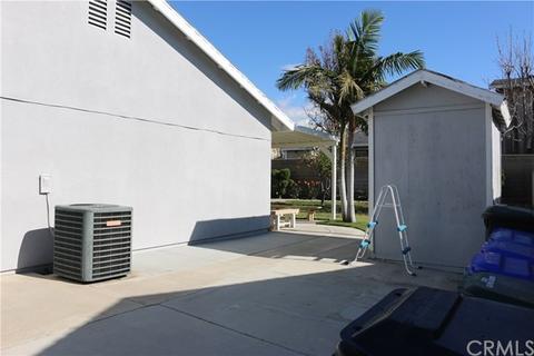 9369 Lemon St, Fontana, CA 92335 photo 25