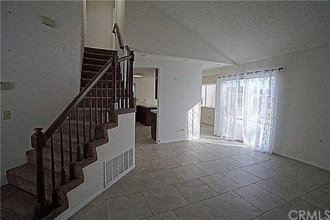 3069 Cardamon St, Rialto, CA 92376 photo 9