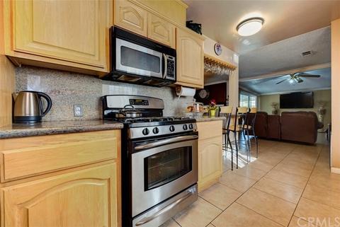 893 N Willow Ave, Rialto, CA 92376 photo 29