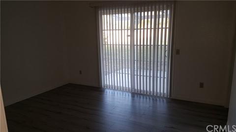 318 Heron Ln, Riverside, CA 92507 photo 7