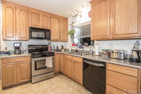 8289 Janis St, Riverside, CA 92504 photo 3