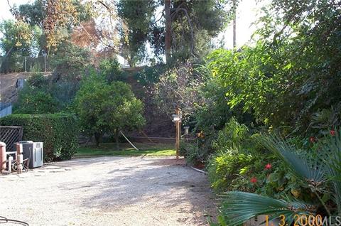 110 Masters Ave, Riverside, CA 92507 photo 5