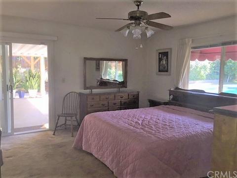 110 Masters Ave, Riverside, CA 92507 photo 14