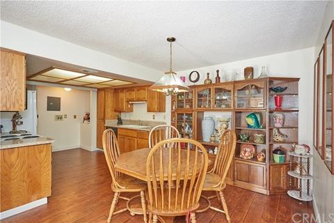 19230 Cottonwood Dr, Apple Valley, CA 92308 photo 9