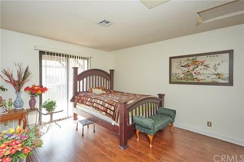 19230 Cottonwood Dr, Apple Valley, CA 92308 photo 14