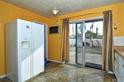 5586 Walter St, Riverside, CA 92504 photo 9