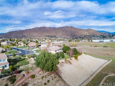 6063 Bannock Dr, Riverside, CA 92507 photo 2