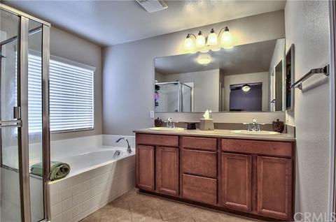 810 Amadova Dr, Perris, CA 92571 photo 17