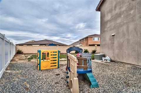 810 Amadova Dr, Perris, CA 92571 photo 26